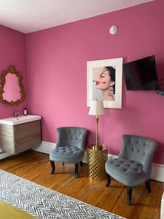 The Hugh Boutique B&B Кейп Мей Екстериор снимка